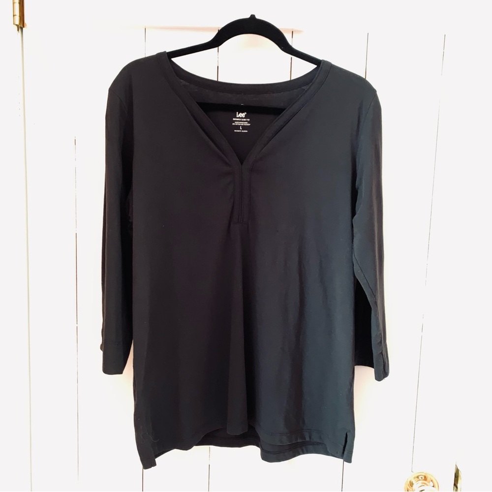 Black V-Neck T-Shirt Tee Top Blouse 3/4 Length Sleeves Slimming Fit
